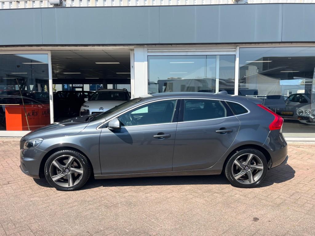 Volvo V40 1.6 R-Design Clima Cruise Navi Blueth., Gebruikt, 4 cilinders, 150 pk, Leder