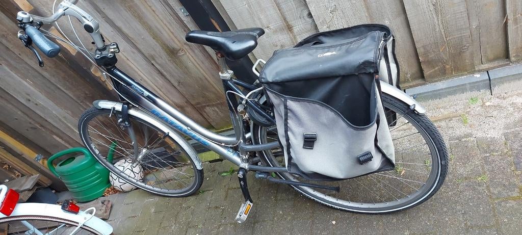 Dames fiets opknapbeurt nodig, Fietsen en Brommers, Ophalen of Verzenden, Gebruikt, Overige merken
