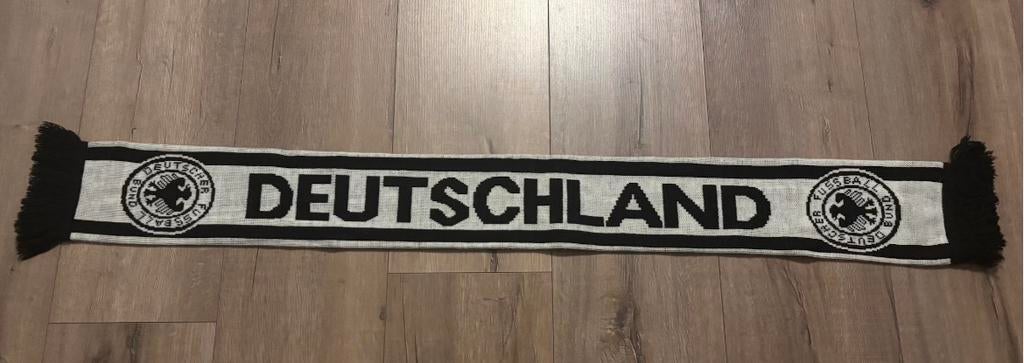 Duitsland sjaal, Ophalen of Verzenden, Zo goed als nieuw, Buitenlandse clubs, Vaantje of Sjaal