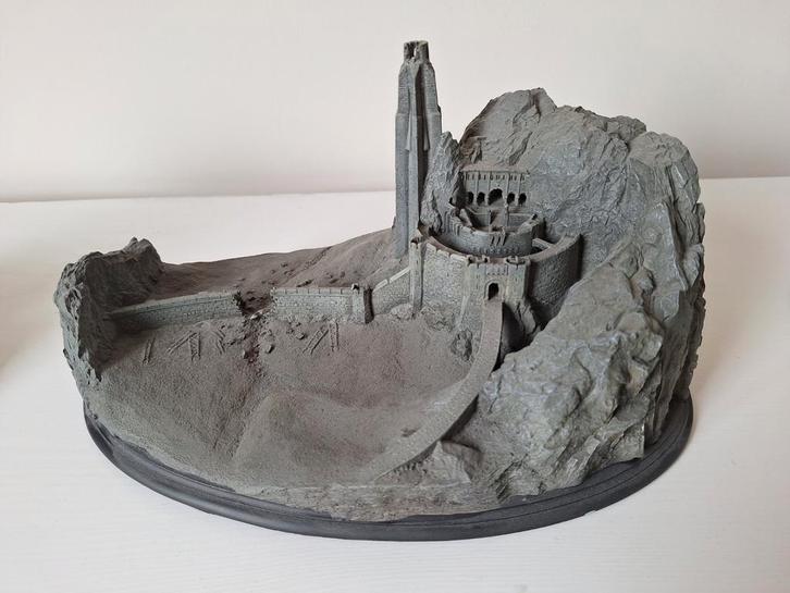 Weta Sideshow Lord of the Rings Helm's Deep Beeldje, Verzamelen, Lord of the Rings, Ophalen of Verzenden
