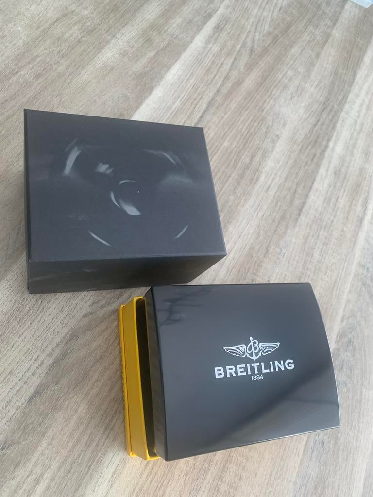 Breitling box, Sieraden, Tassen en Uiterlijk, Horloges | Dames, Overige merken, Gebruikt, Ophalen of Verzenden, Overige materialen