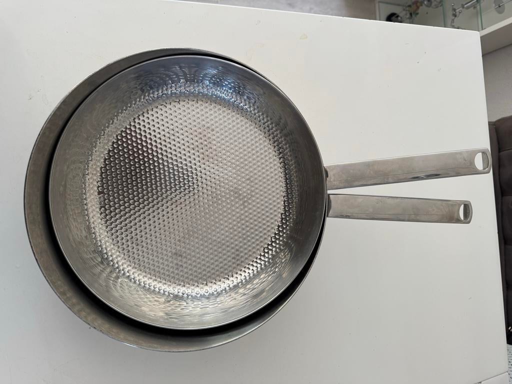 BK Conical de Luxe pannenset, wokpan 30 cm, koekenpan 28 cm, Gebruikt, Inductieplaat, Pannenset, Ophalen of Verzenden