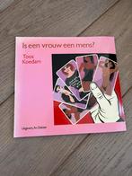 Is een vrouw een mens? - Toos Koedam (Uitgeverij An Dekker), Ophalen of Verzenden, Zo goed als nieuw, Nederland