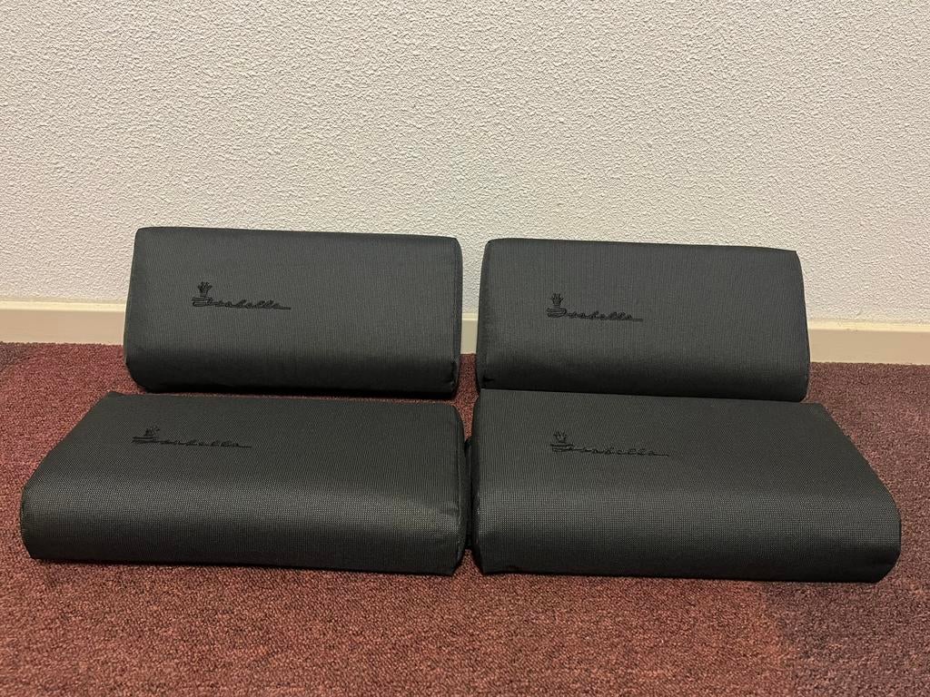 Originele Isabella hoofdkussens, Ophalen of Verzenden, Nieuw, 4 zitplaatsen