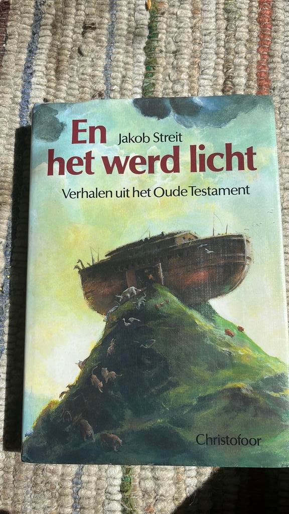 J. Streit - En het werd licht, Ophalen of Verzenden, Zo goed als nieuw, J. Streit; M. van der Heide; R. Heuninck, Sprookjes
