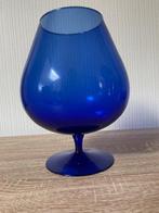 Blauwe bolvaas op voet, Gebruikt, Blauw, Ophalen of Verzenden, Glas