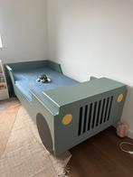 Prachtig opgeknapt Grijsgroen autobed 90x200, Kinderen en Baby's, Kinderkamer | Complete kinderkamers, Ophalen, Gebruikt, Jongetje of Meisje