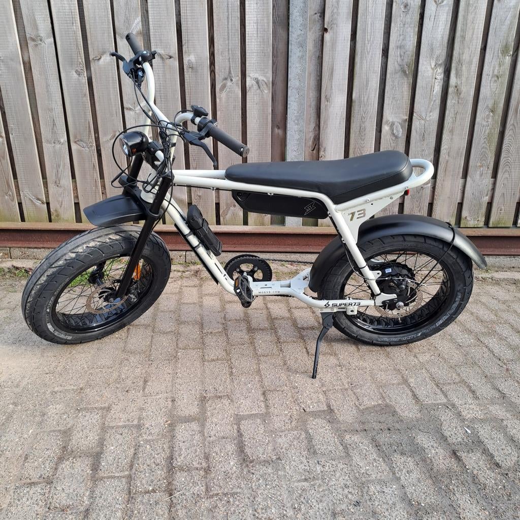 Super 73 MoonRock, Fietsen en Brommers, Elektrische fietsen, Overige merken, Ophalen of Verzenden, Zo goed als nieuw, Minder dan 47 cm
