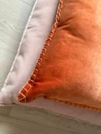 Zo goed als nieuw kussen met vulling - 45x45 cm, Ophalen, Zo goed als nieuw, Oranje, Vierkant