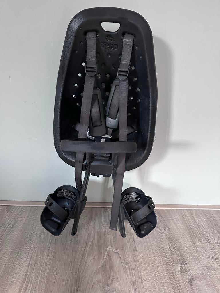 Thule Yepp Nexxt 2 Mini Voorzitje + front adapter, Ophalen, Voetsteuntjes, Voorzitje, Zo goed als nieuw