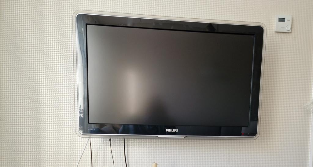 Philips T V Cineos met Ambilight  37 inch, Ophalen, Philips, 80 tot 100 cm, Zo goed als nieuw