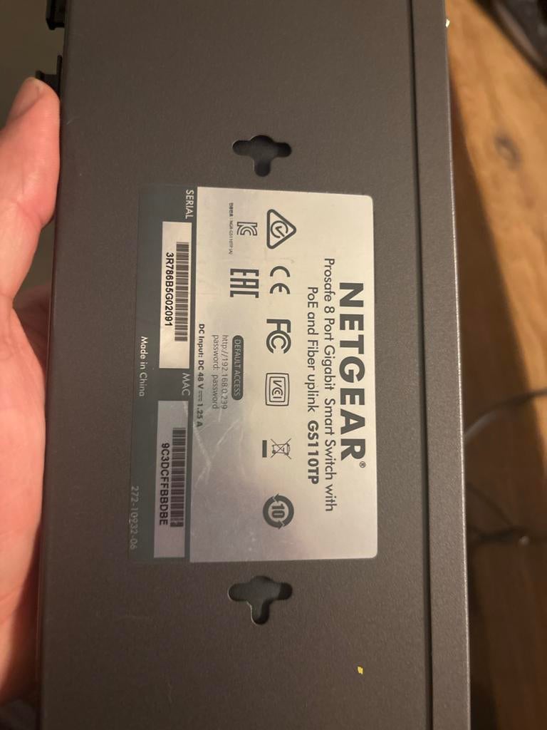 Netgear GS110TP PoE Switch (8-poorts, managed), Computers en Software, Netwerk switches, Ophalen, Gebruikt