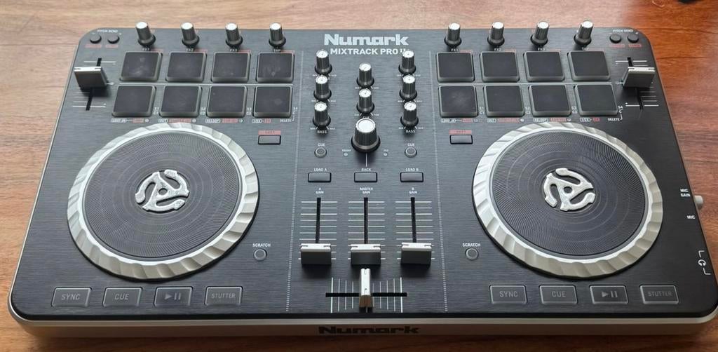 Numark Mixtrack Pro II DJ Controller - Goede Staat, Muziek en Instrumenten, Dj-sets en Draaitafels, Ophalen, Gebruikt, Dj-set