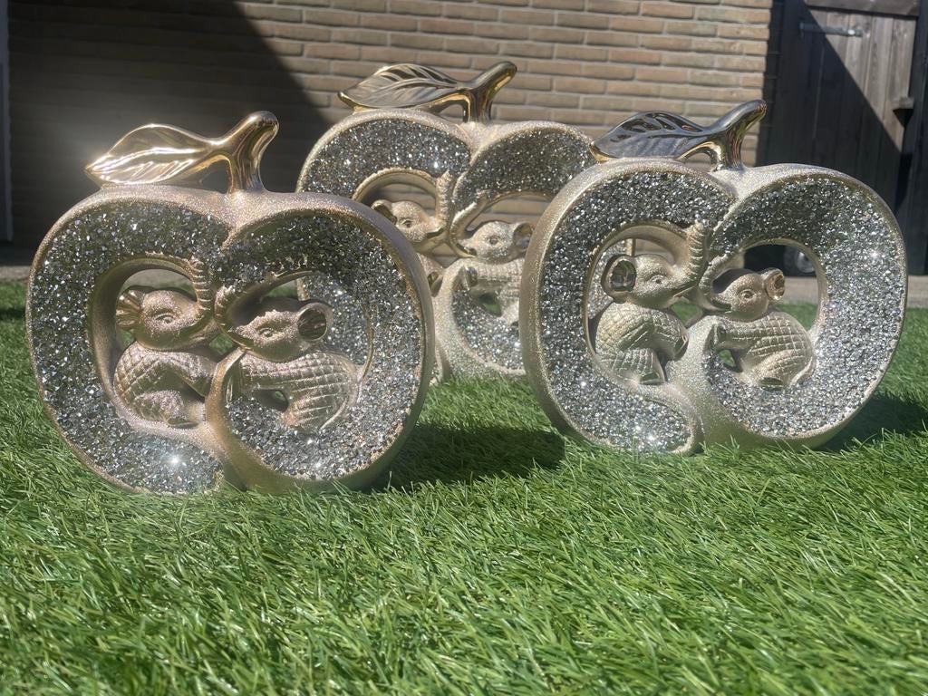 Driedelige set olifanten decoratie met glitter, Huis en Inrichting, Woonaccessoires | Overige, Ophalen, Overige stijlen, Zo goed als nieuw