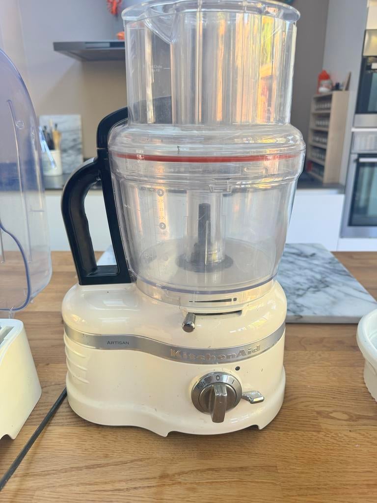 KitchenAid Artisan Foodprocessor met accessoires, Ophalen, Gebruikt, 3 snelheden of meer, 2 tot 3 liter