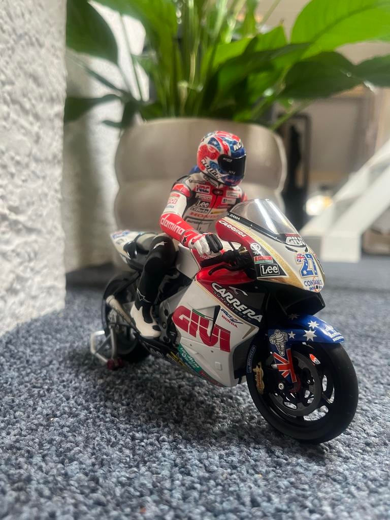 Casey Stoner Honda RC211V 2006 Minichamps 1/12 Figuurset, Overige merken, Ophalen of Verzenden, Zo goed als nieuw, Groter dan 1:32