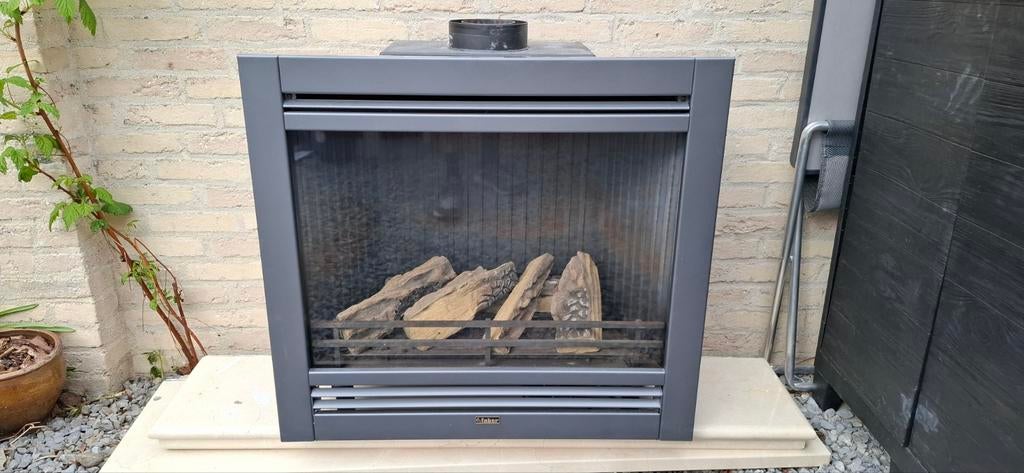 Faber Gaskachel met afstandsbediening, in goede staat, Huis en Inrichting, Kachels, Ophalen