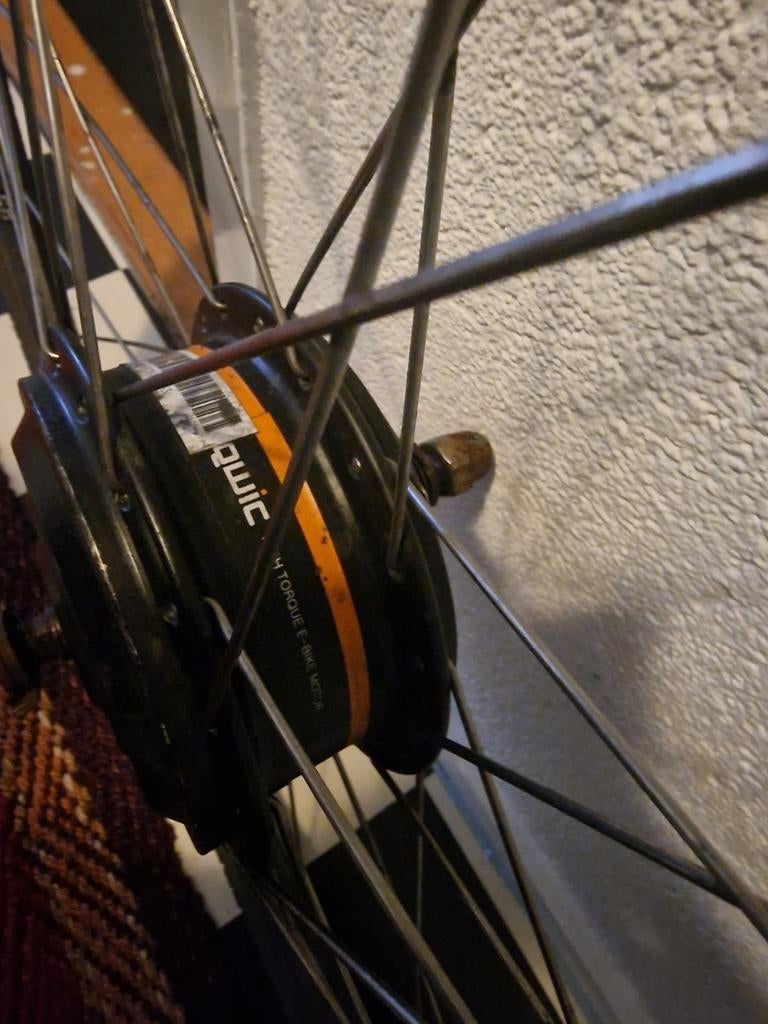 Zeer goede zgan voorwiel met motor QWIC electrische fietsen, Fietsen en Brommers, Fietsonderdelen, Ophalen, Band