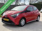 Toyota Aygo 1.0 VVT-i x-fun 1E EIGENAAR AIRCO CRUISE SIDEBAR, Auto's, Toyota, Voorwielaandrijving, Gebruikt, Euro 6, 4 stoelen