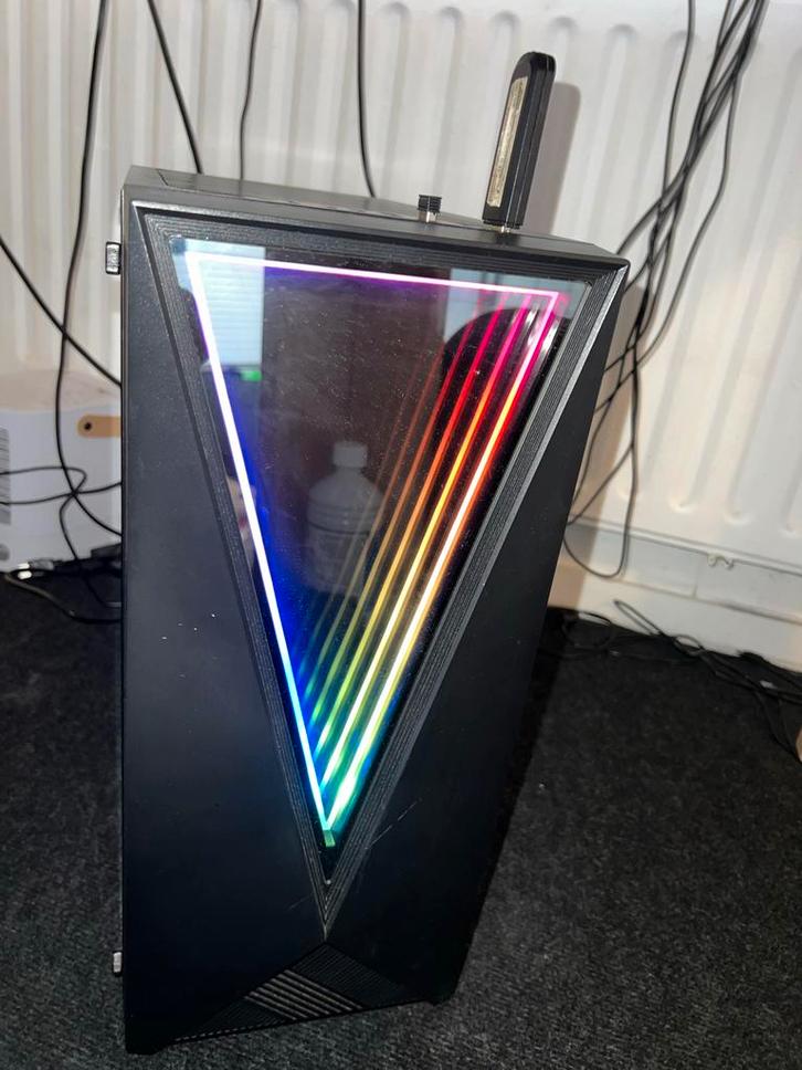 Gaming PC + 2 Monitors SET | i5 + RX 6500XT | Ready to Play, Computers en Software, Desktop Pc's, Zo goed als nieuw, Onbekend