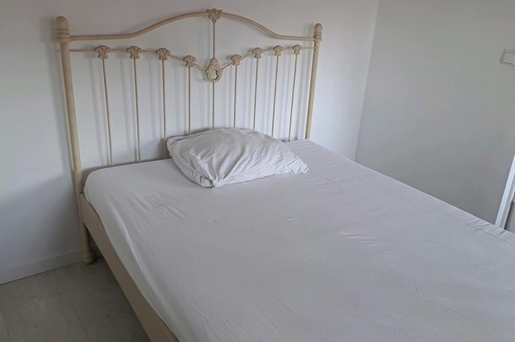 Mooie twijfelaar 140x200, Zo goed als nieuw, Twijfelaar, Metaal, 140 cm