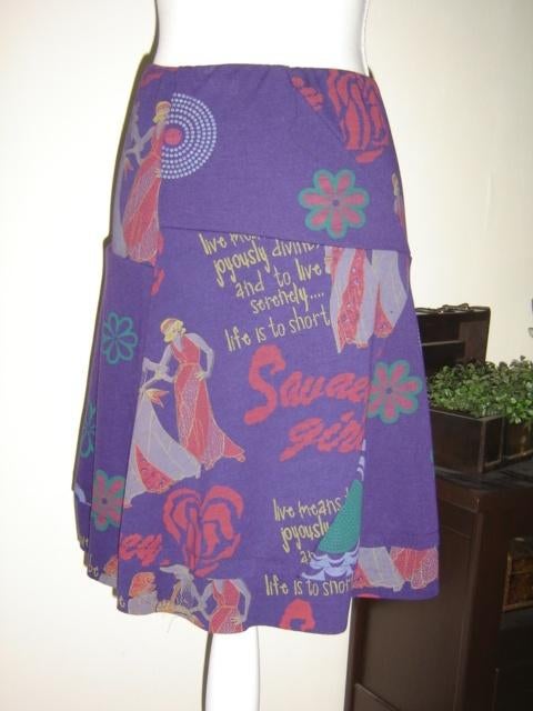 SUPER LEUK paars rokje met print mt. S/M - NIEUW!!, Kleding | Dames, Rokken, Paars, Nieuw, Ophalen of Verzenden, Maat 36 (S)