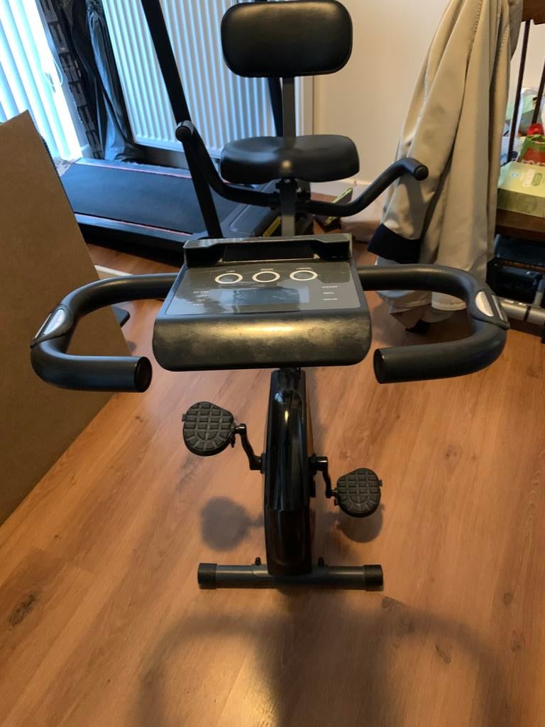 Een hometrainer en een crossloper, Ophalen of Verzenden, Zo goed als nieuw, Metaal, Hometrainer