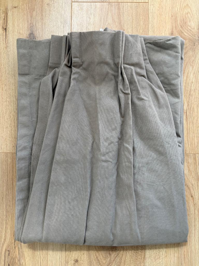 Gordijn, donker grijs, passend voor voordeur tegen kou, Gebruikt, 100 tot 150 cm, 200 cm of meer, Ophalen of Verzenden