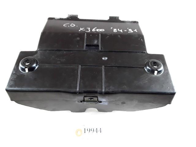 XJ600 1984 - 1991 Yamaha Cover Cover divers D1-37424