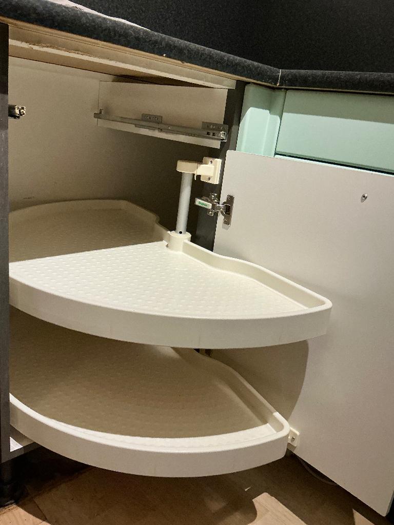 Le Mans systeem voor hoekkast, Ophalen, Gebruikt, Wit, 50 tot 100 cm