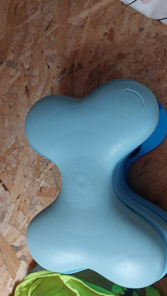 DOG Tornado/hondenpuzzel, Ophalen of Verzenden