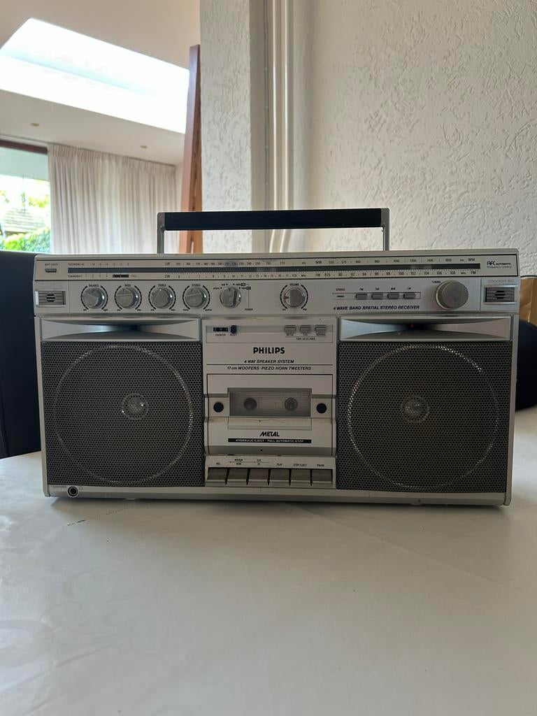 Oude Philips radio-cassettespeler, Audio, Tv en Foto, Radio's, Ophalen, Gebruikt, Radio