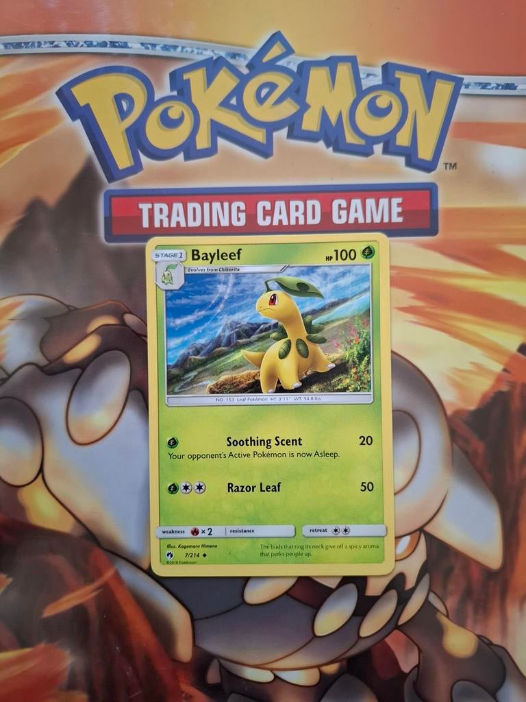 Bayleef 7/214 Sun&moon Lost Thunder pokemon kaart nm, Ophalen of Verzenden, Zo goed als nieuw, Losse kaart
