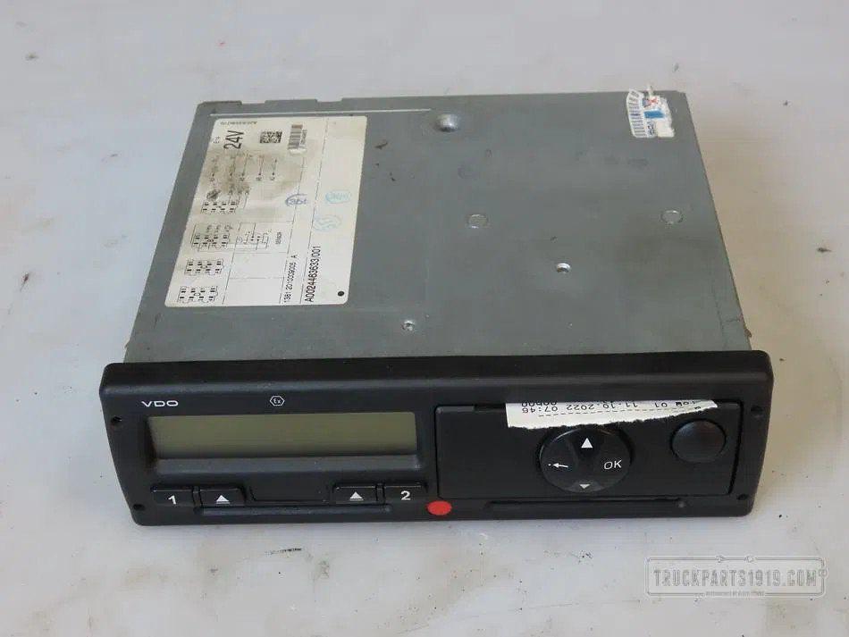 Mercedes-Benz 0024463633 Tachograaf R2.1 MB MP4, Ophalen, Gebruikt, Mercedes-Benz