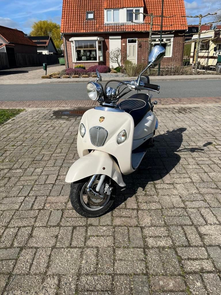 Scooter grande retro, Gebruikt, Benzine, Ophalen, Overige merken