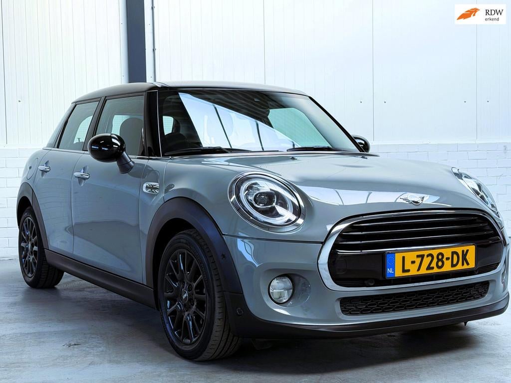 Mini Mini 1.5 Cooper Pepper|LED|P.D.C.|Navi, Stof, Gebruikt, 1200 kg, Bedrijf