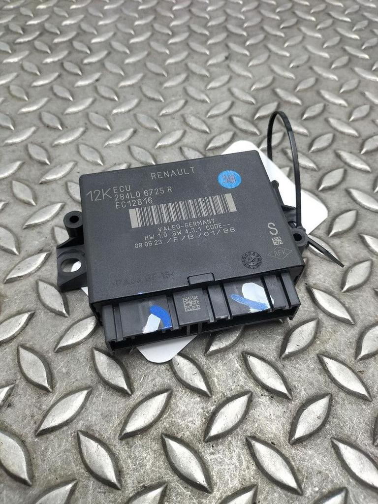RENAULT CAPTUR COMPUTER ECU 284L06725R 2025, Ophalen of Verzenden, Gebruikt, Stiba lid