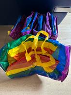 6 Storstomma regenboog-tassen van Ikea. Inhoud 71, Ophalen, 30 cm of meer, Minder dan 35 cm