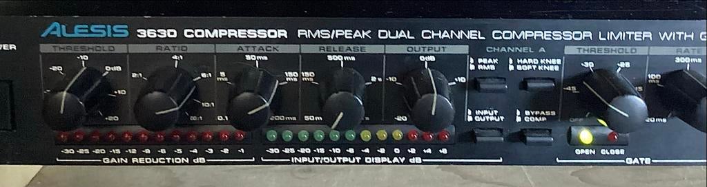 Alesis 3630 Compressor - RMS/Peak Dual Channel sidechaining, Muziek en Instrumenten, Synthesizers, Verzenden, Gebruikt, Overige aantallen