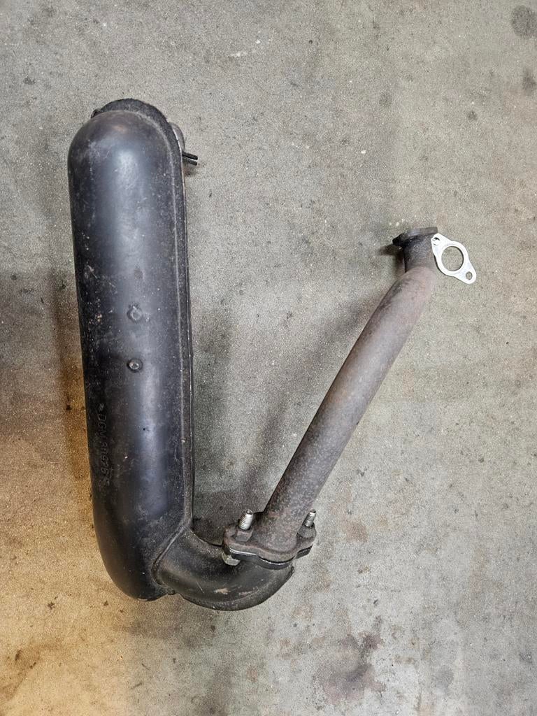 Vespa Primavera 125 uitlaat bijna nieuwstaat., Motoren, Onderdelen | Oldtimers, Ophalen of Verzenden, Gebruikt