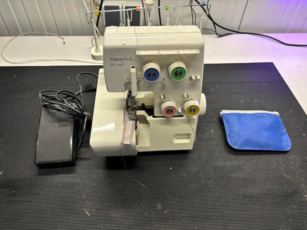Mammylock ML-1026 Naaimachine - Sewing Machine, Ophalen of Verzenden, Zo goed als nieuw