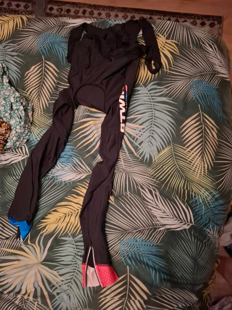 B'Twin lange fietsbroek kinderen maat 164-176 z.g.a.n, Fietsen en Brommers, Fietsaccessoires | Fietskleding, Kinderen, Overige maten