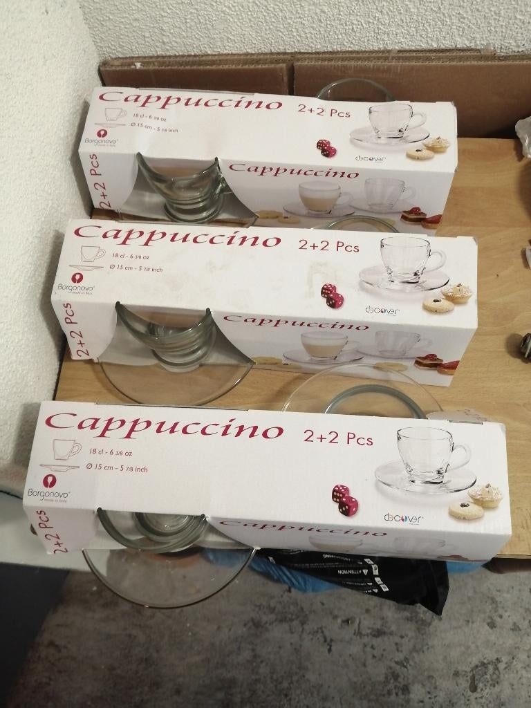 MOET NU WEG!!! SETJE NIEUWE CAPPUCCINO KOPJES 6 STUKS CUPS, Ophalen of Verzenden, Nieuw