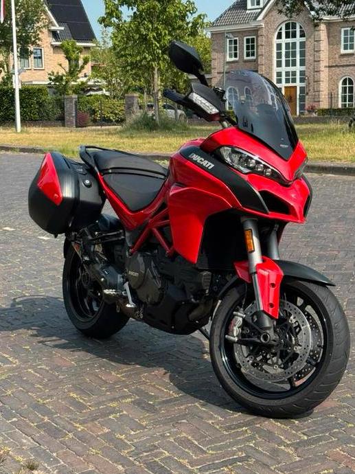 Ducati Multistrada 1200 S DAir airbag handvatverwarming Akra, Motoren, Motoren | Ducati, Motorrijbewijs A, Particulier, Meer dan 35 kW