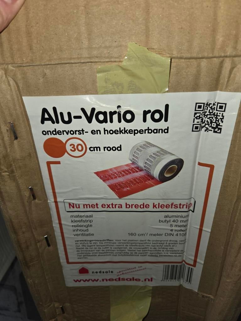 2 rollen ALU-VARIO ondervorst en hoekkeperband ROOD, Overige typen, Nieuw, Ophalen of Verzenden, 15 m² of meer