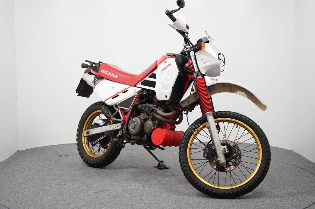 Gilera DAKOTA 500 (bj 1987), Enduro, 491 cc, Handvatverwarming
