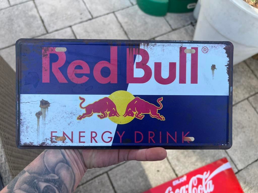 Redbull reclamebord metaal, Ophalen of Verzenden, Zo goed als nieuw, Reclamebord