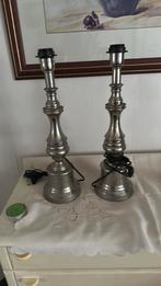 Twee lampen voet loods 5, 30 tot 60 watt, Led-lamp, Zo goed als nieuw, E27 (groot)