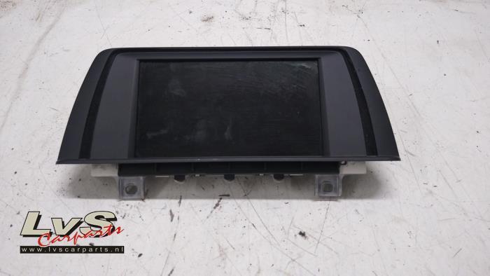 Navigatie Display van een BMW 1-Serie, Gebruikt, -, -, Ophalen of Verzenden