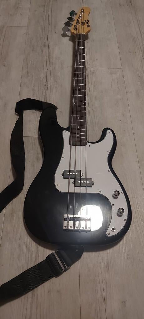 Basgitaar, Ophalen of Verzenden, Zo goed als nieuw